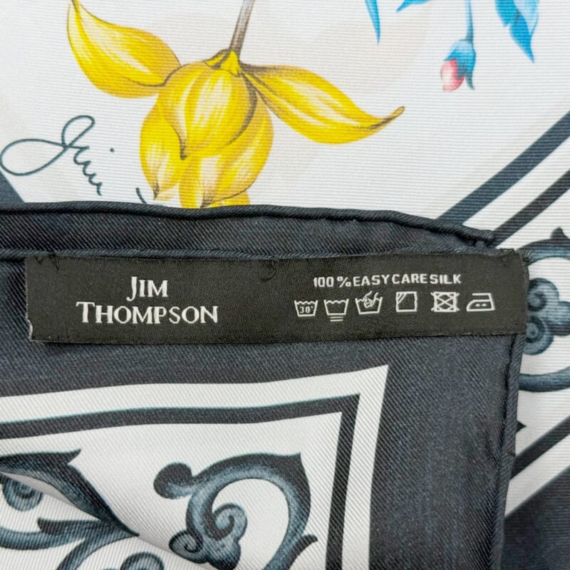 ジムトンプソンスカーフ（Jim Thompson scarf）-花柄｜ホワイト・濃紺