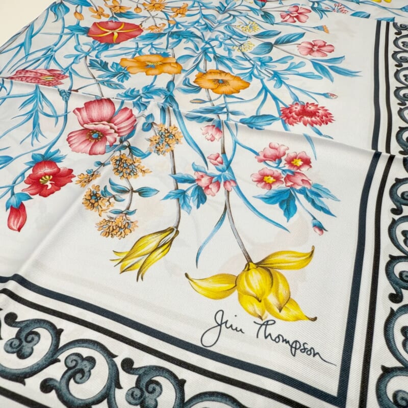 ジムトンプソンスカーフ（Jim Thompson scarf）-花柄｜ホワイト・濃紺