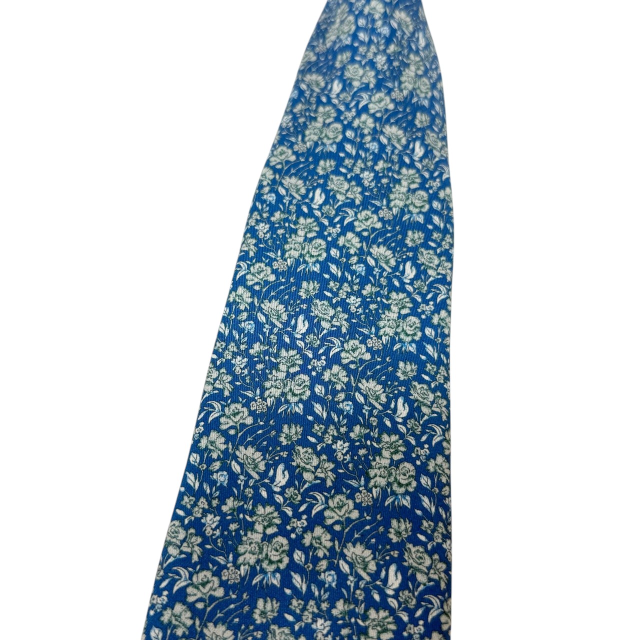 ジムトンプソンネクタイ(Jim Thompson necktie)ボタニカル柄|ブルー・ホワイト