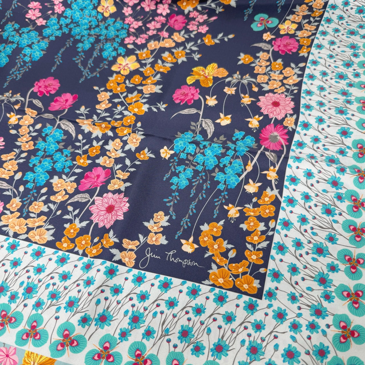 ジムトンプソンスカーフ(Jim Thompson scarf)-RWQAR_FLOWER_DK_BL